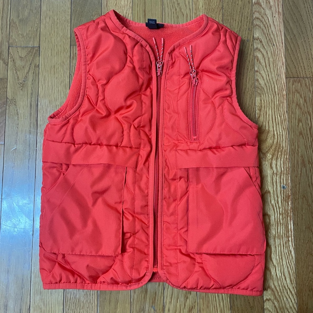 All in Motion Orange Quilted Fleece
Lined Zip Front Vest -‎ kids Size 6/7
